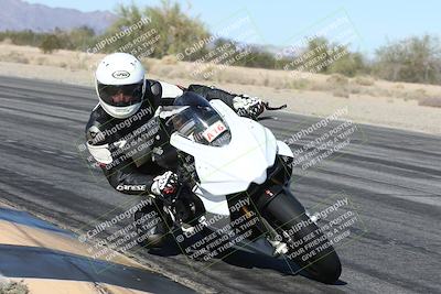 media/Dec-04-2025-Racers Edge (Thu) [[5ebc9f124d]]/2-A Group/1-Session 2 (Turn 7 Inside)/